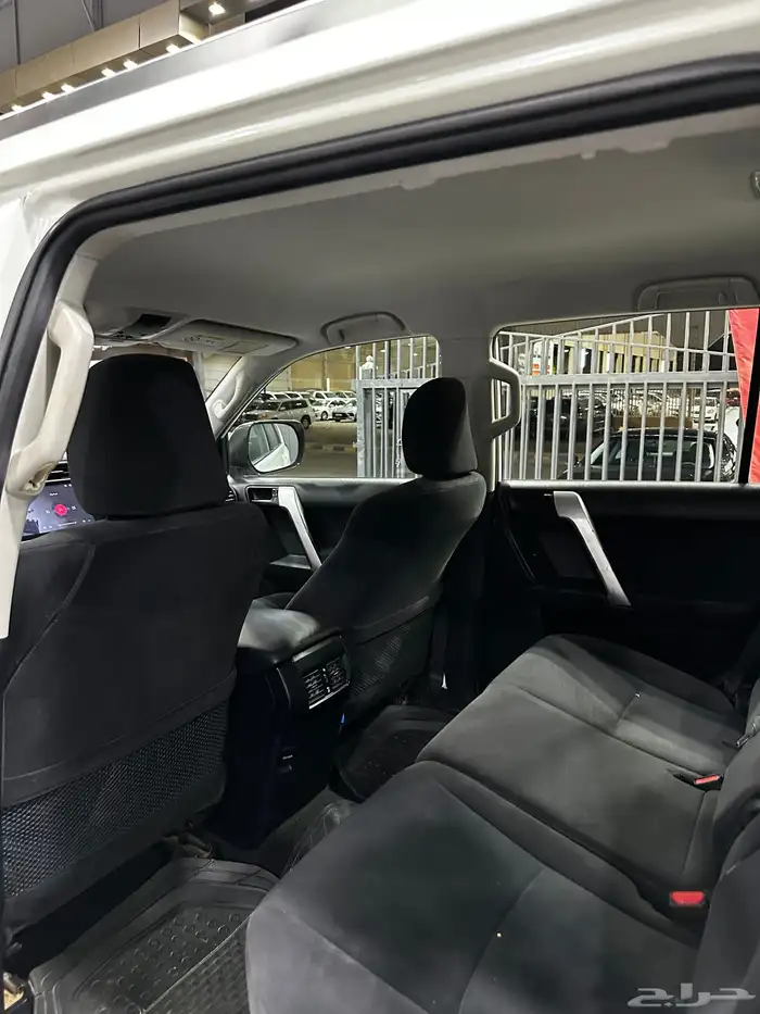 برادو 2019 ديزل دبل بريمي سبير علاق معرض(عبيد الرشيدي) 24