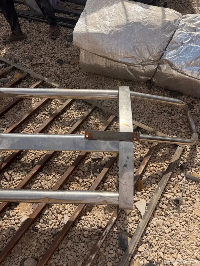 شاص 2002تشليح البيع قطع غيار الجيب مسقط الجيب مسقط 12