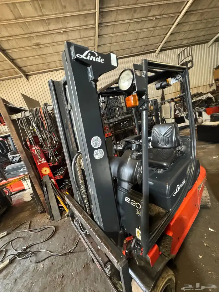 فوركليفت كهربا ليندي الماني للبيع 2013 2