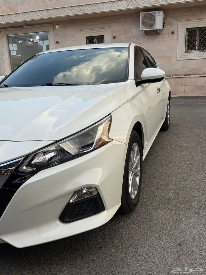للبيع نيسان التيما 2021 مخزن ممشي 37 الف مشروطه 2