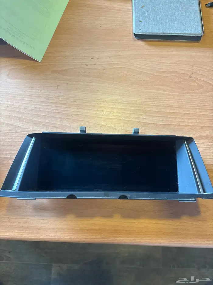 شاشة بي ام دبليو الفئة السابعة و الخامسة 0