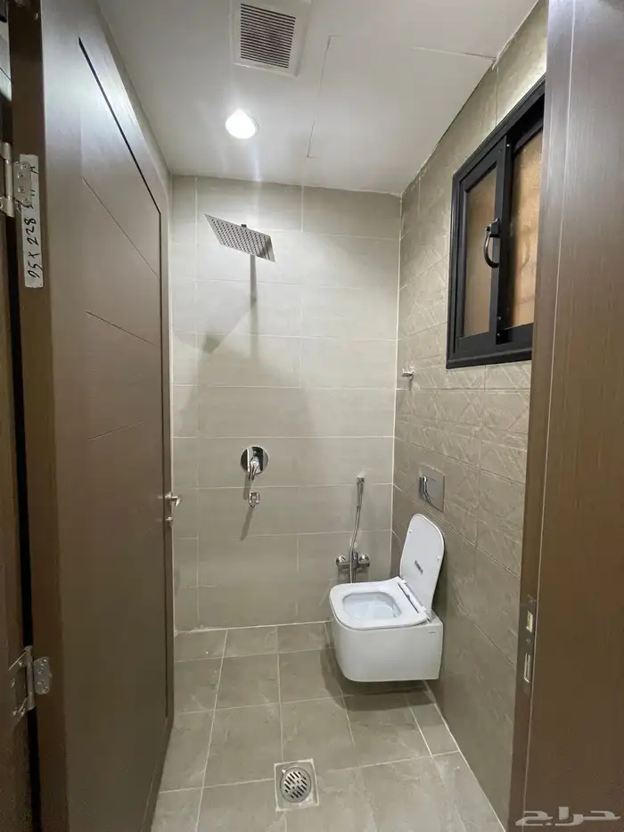 للبيع شقق مودرن تشطيب راقي بالمحاله ابها بسعر 500 الف 15