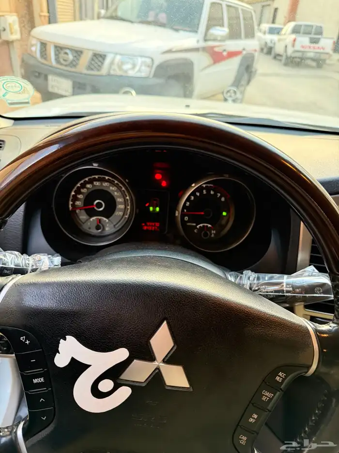 جيب باجيرو للبيع 4