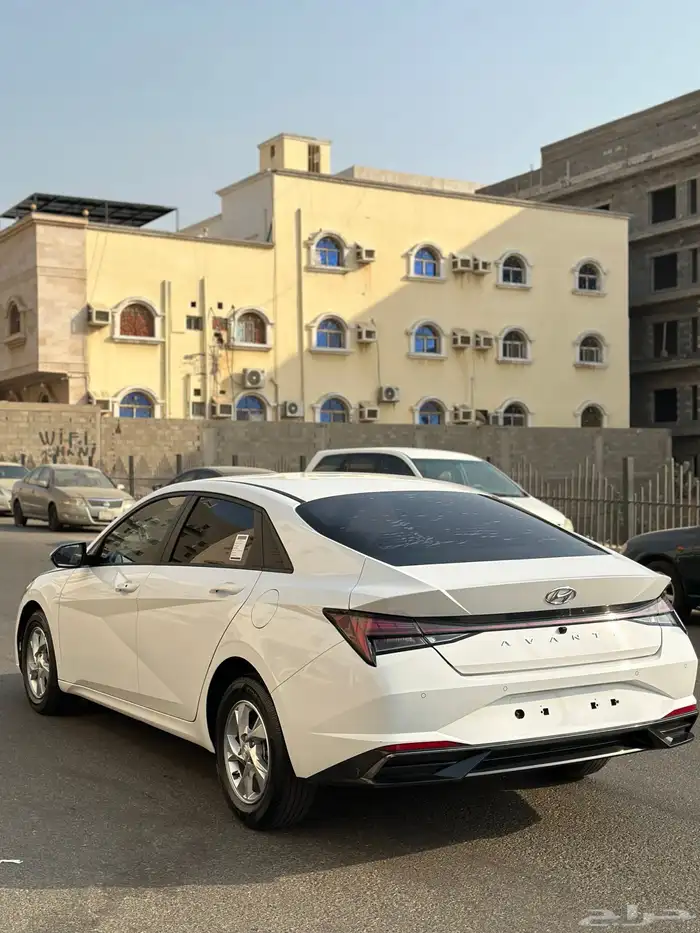 اللنترا 2021 بنزين 5