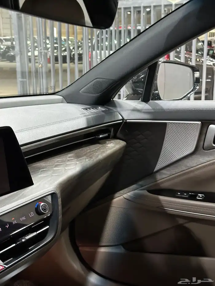 كيا K8 نص فل 2022 اسود لدى معرض(عبيد الرشيدي) 29