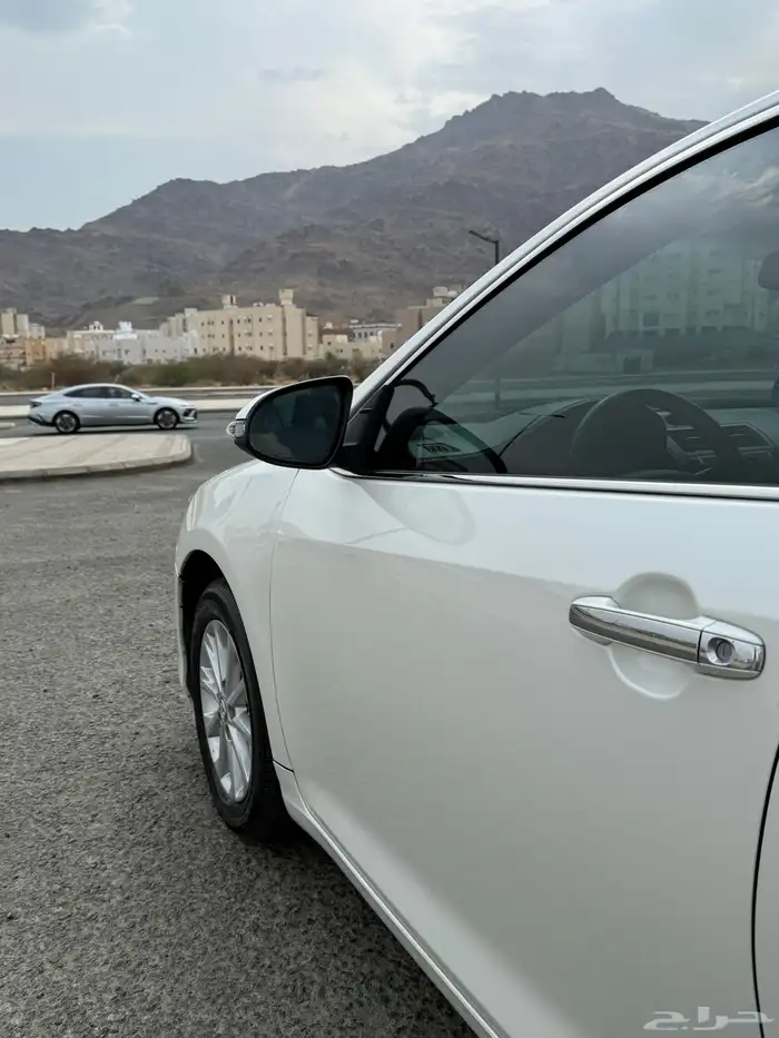 كامري 2014 فل كامل بودي وكالة 11