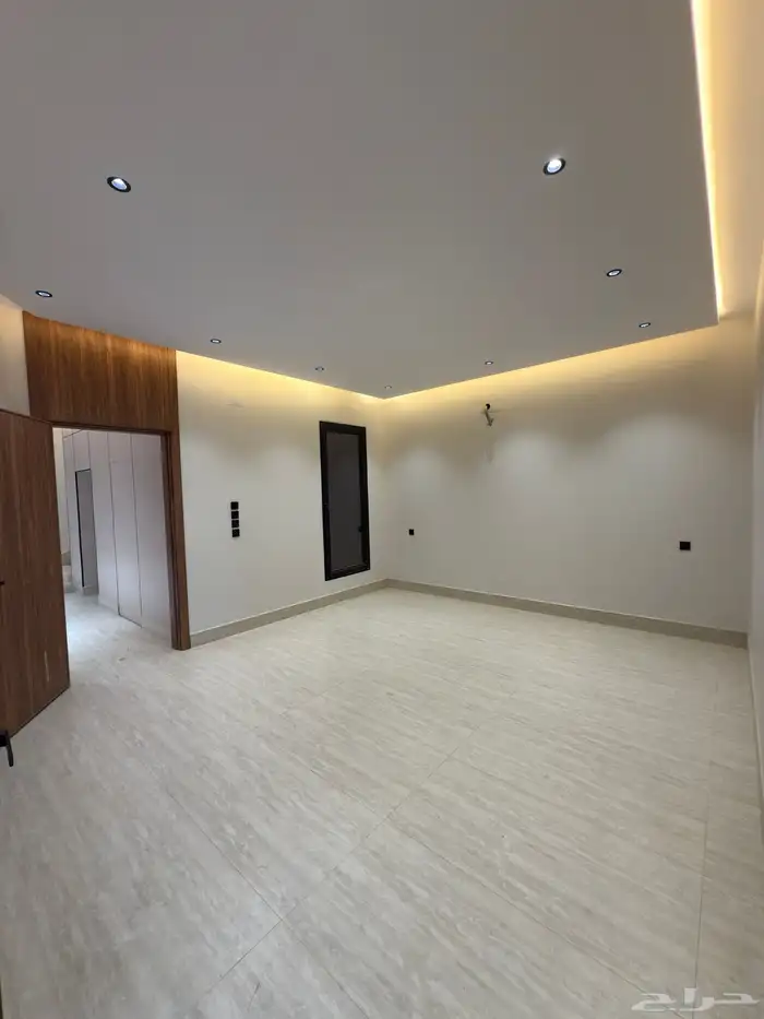للبيع فلل مودرن بتصميم عصري ابها حى الزهور طريق المحاله ب 8