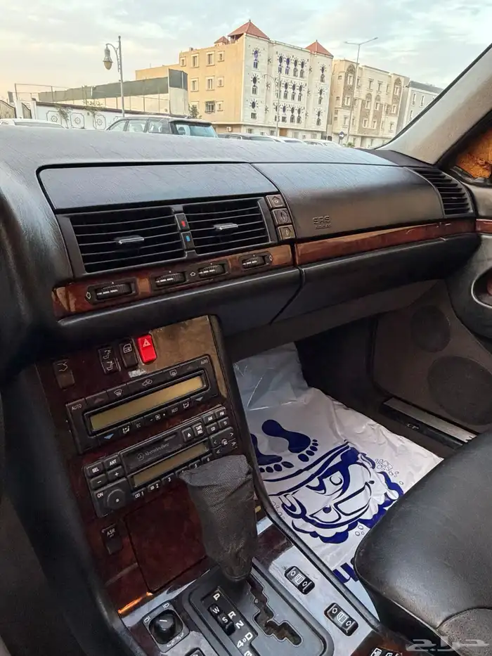 مرسيدس شبح موديل 97 مخزن نضيف جدا ممشى قليل وكاله 13