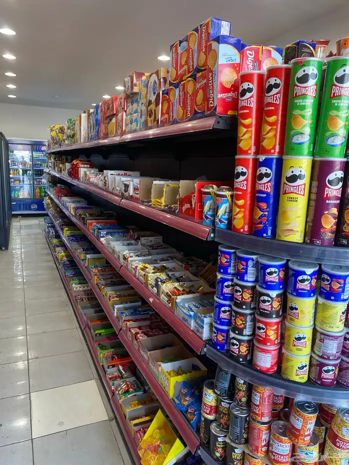 بقاله للتقبيل في راس تنوره 12