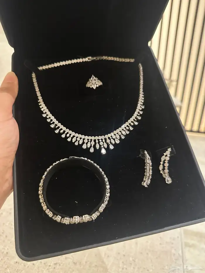 طقم مجوهرات زريكون 1