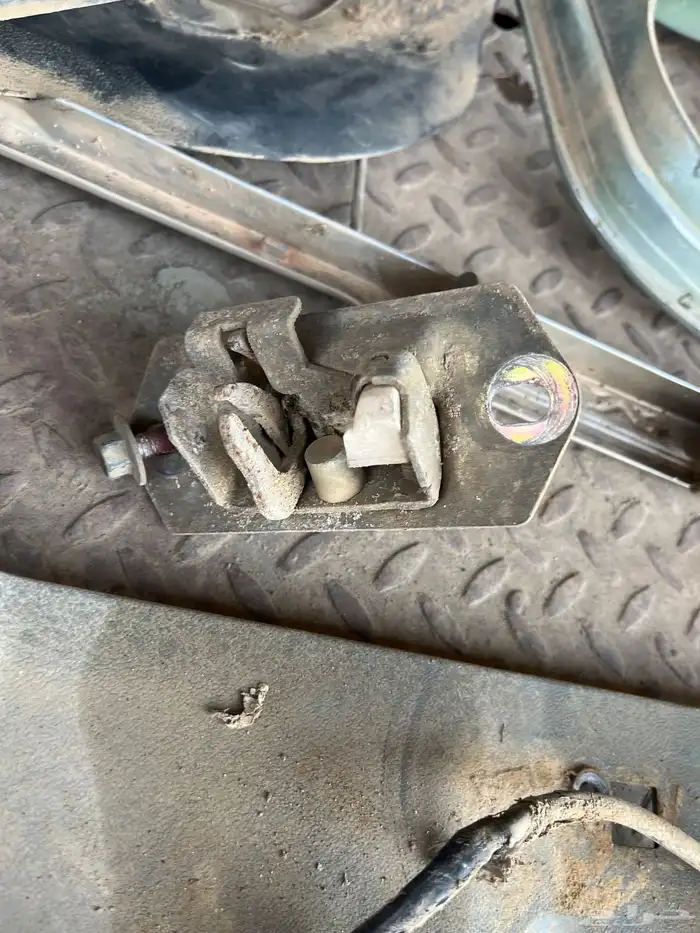 قطع غيار مازدا تشليح موديلات قديمه 59