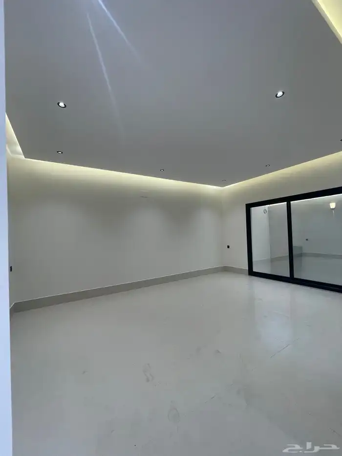 للبيع فيلا دوبلكس تشطيب راقي بحي الضيافه خميس مشيط 3