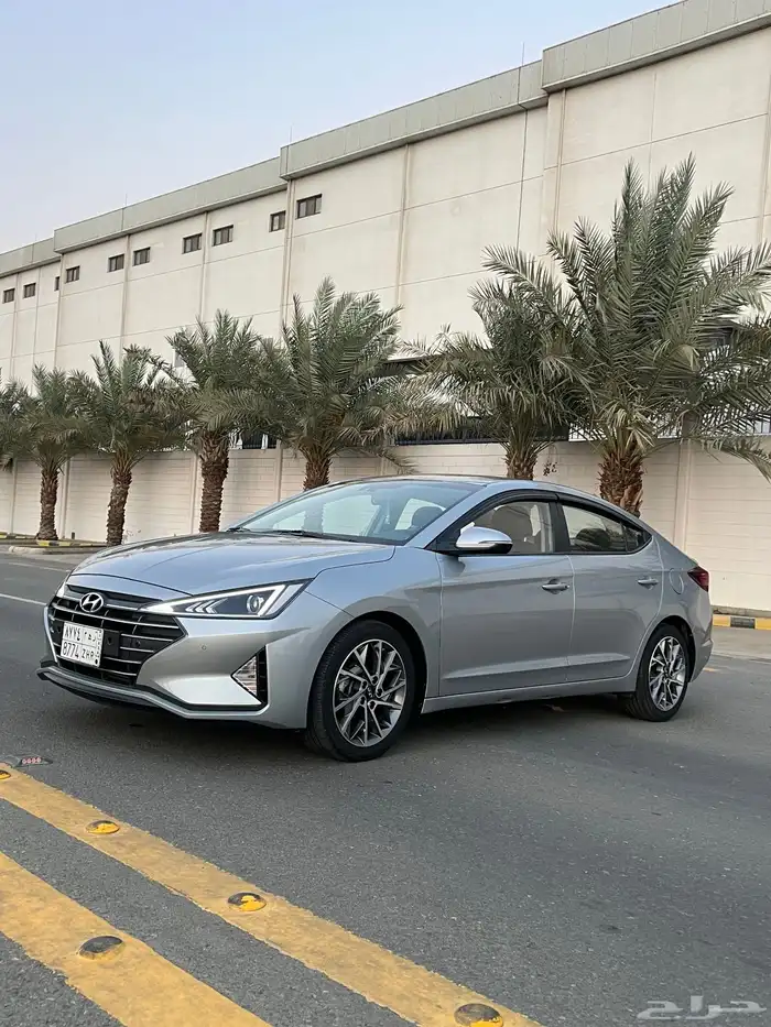 هيونداي لنترا (افانتي) بدي وكاله نظيفه جدا ممشى قليل 5