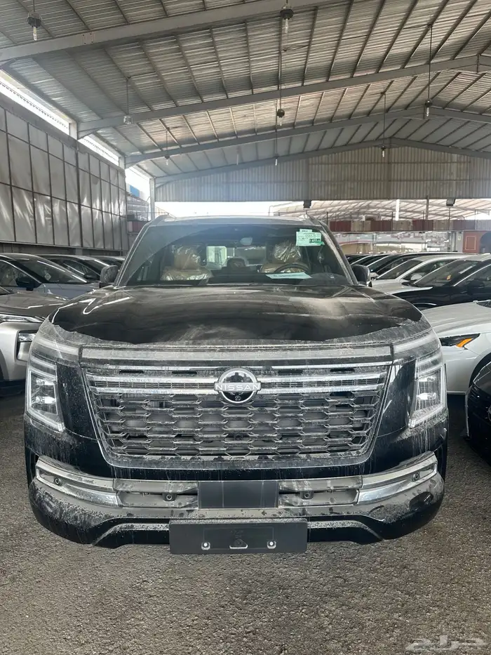 نيسان باترول بلاتينيوم V6 تنفس طبيعي 2026 اسود داخل جملي 0