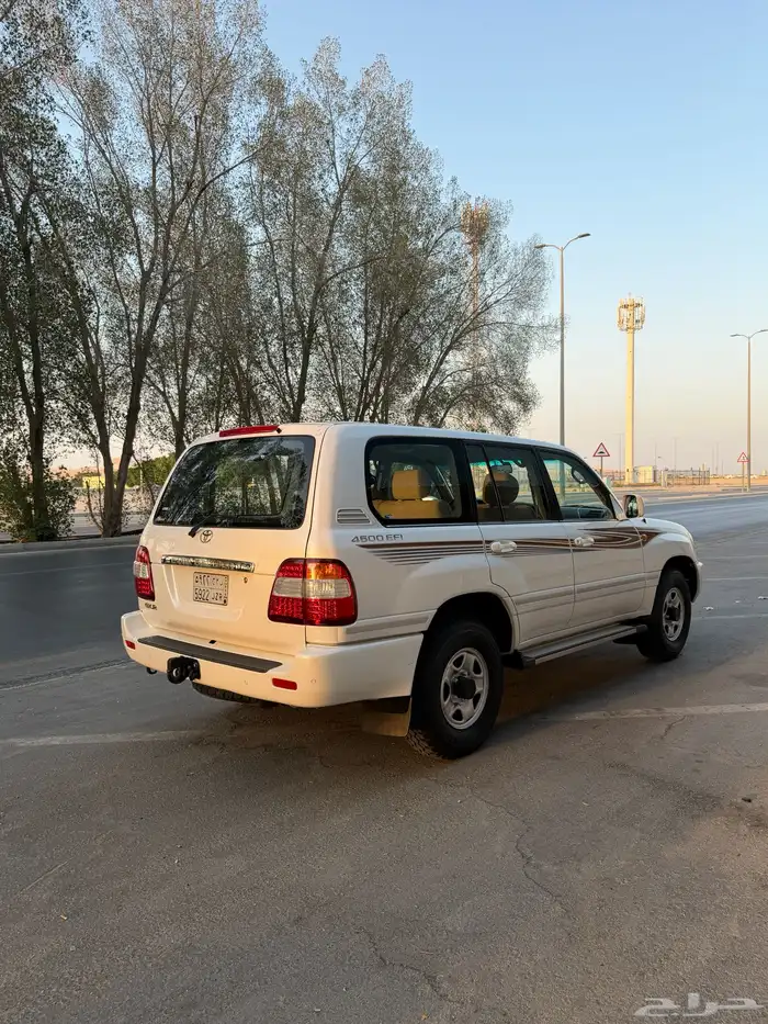 جكسار 2006 قير عادي ( اساس ) ممشى قليل 10