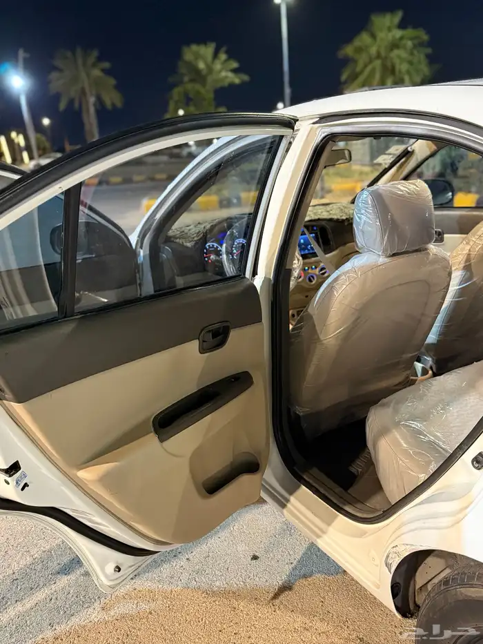 اكسنت 2010 قير اتماتيك 9