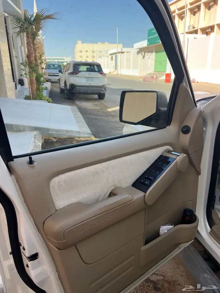 للبيع اكسبلور 2010 دبل 2