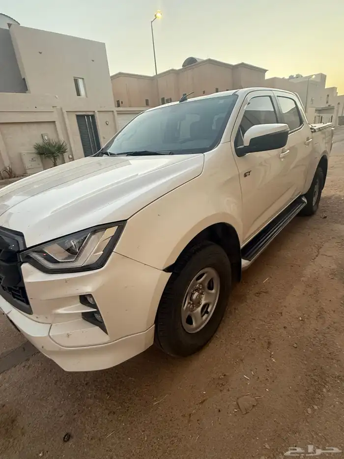 ايسوزو GT 23 فل كامل كل شي وكالة 4
