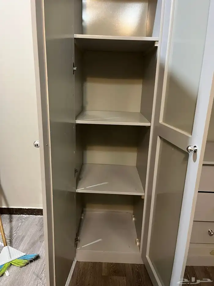 درج ملابس 3ابواب شبه جديد 1