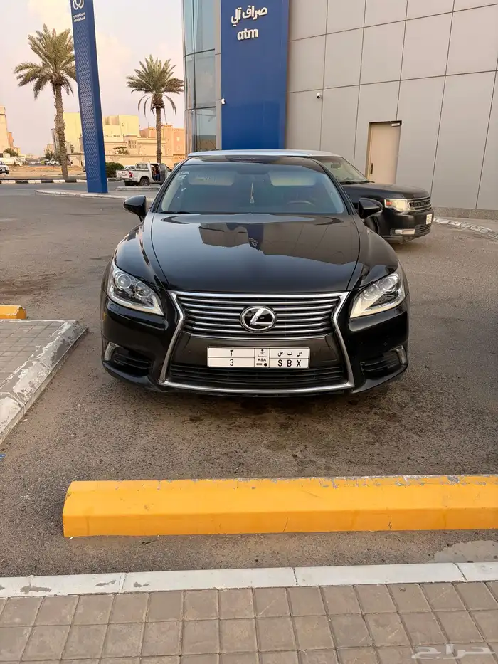 لكزس LS460L اسود 2013 نظيف جدا 2