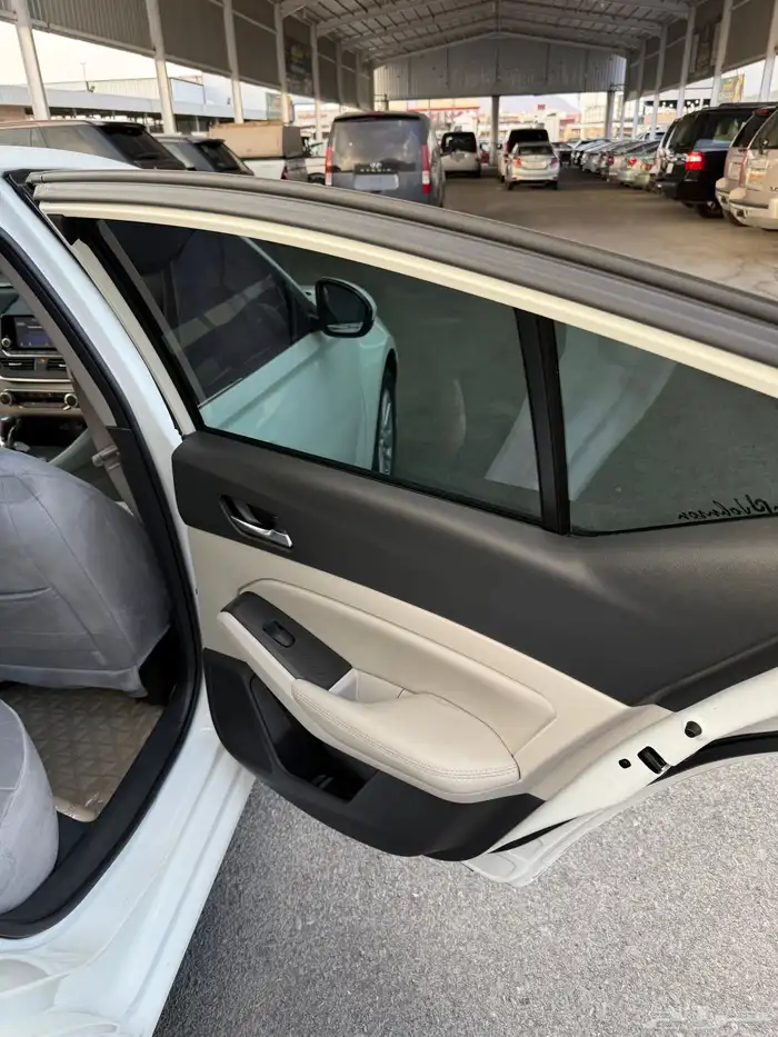 للبيع نيسان التيما 2021 مخزن ممشي 37 الف مشروطه 19