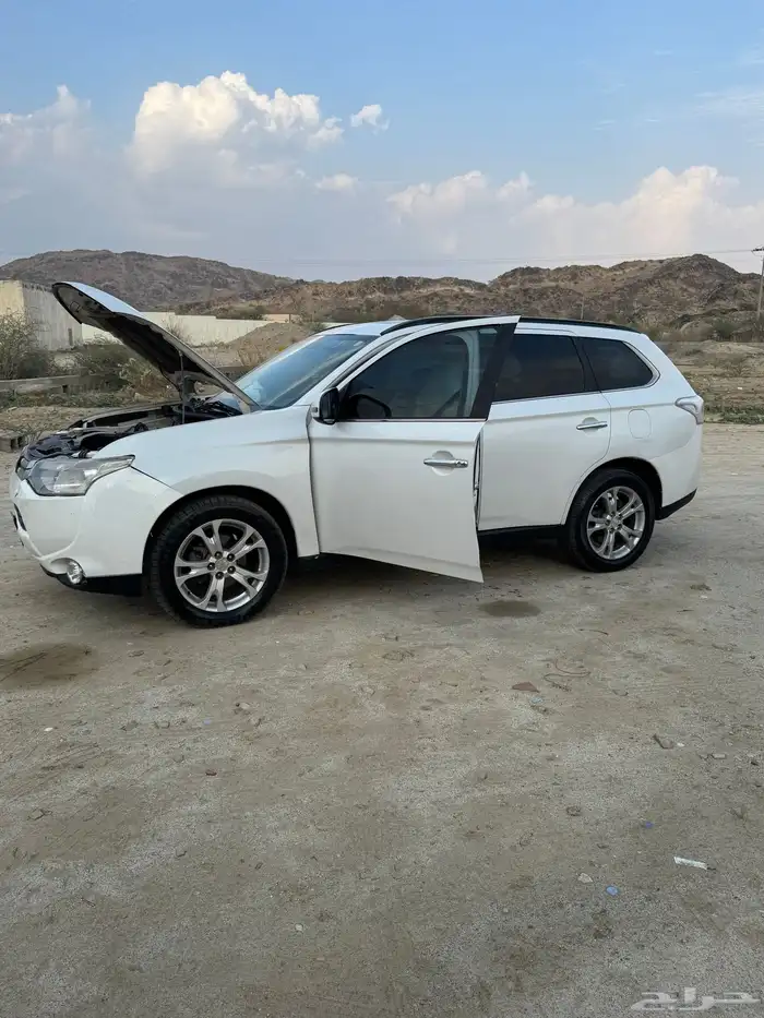 اوتلاندر 2014 4