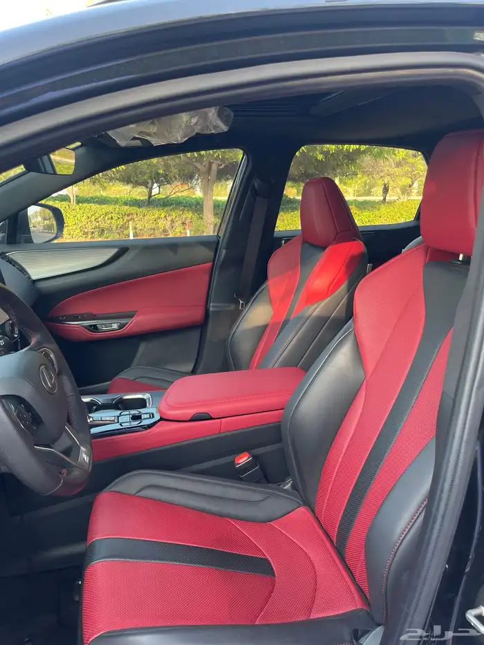 لكزس NX موديل 2024 فئة F Sport نوع بلاك اديشن 3