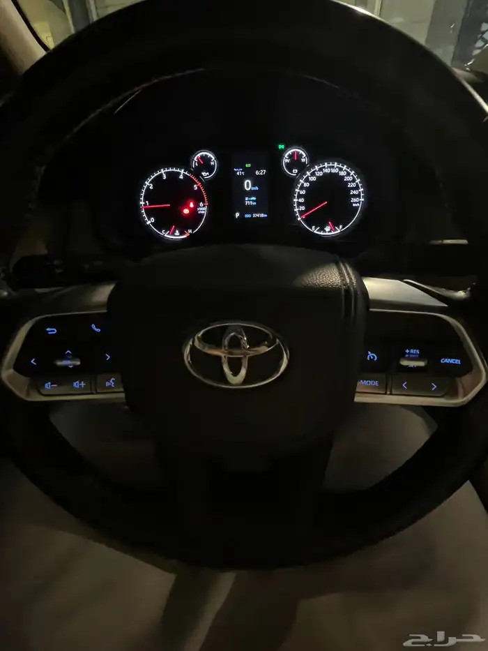 لاندكروزر 2024 رقم 3 ديزل 2