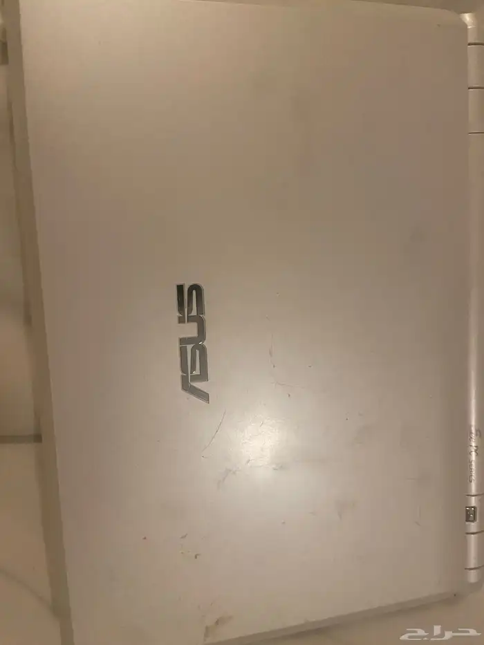 لابتوب snsv نظيف و شغال للبيع 1