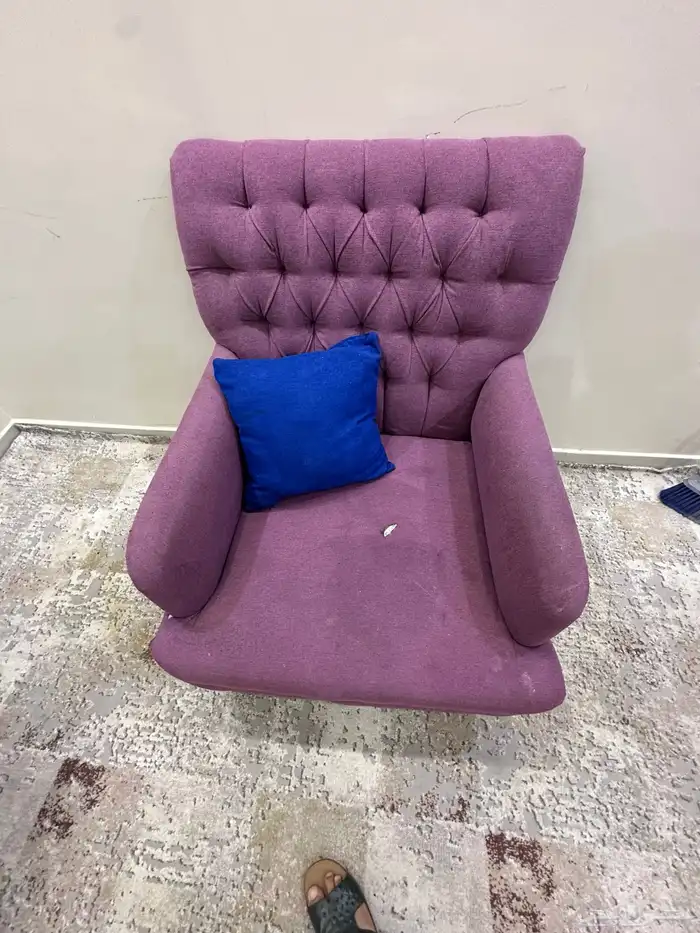 غرفة نوم و كنب مستخدم للبيع 8