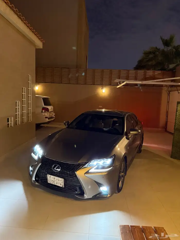 لكزس GS 350 فل كامل 2016 نظيف 5