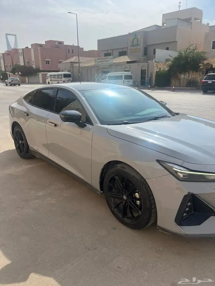 شانجان UNI V 3