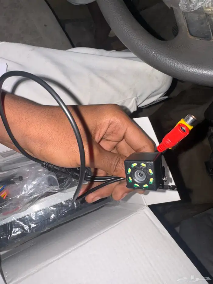 شاشة سيارة مع كاميرا ديش كام 3