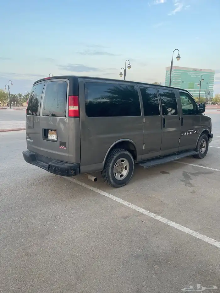 للبيع فان اكسبرس م2011 شفرولية 12 راكب شاص قصير 3