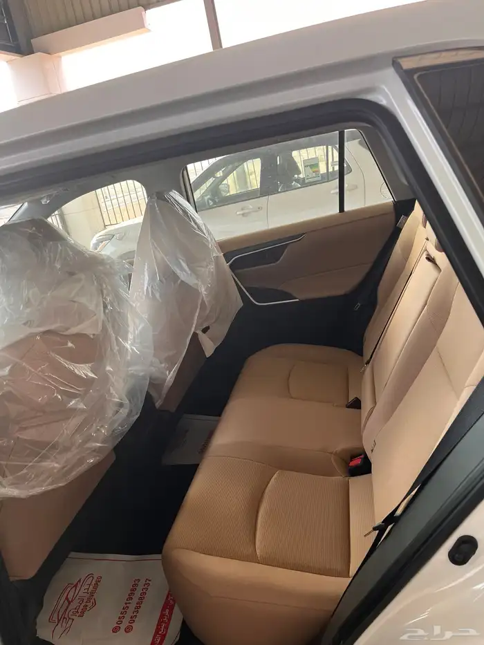 تويوتا راف فور LE 4