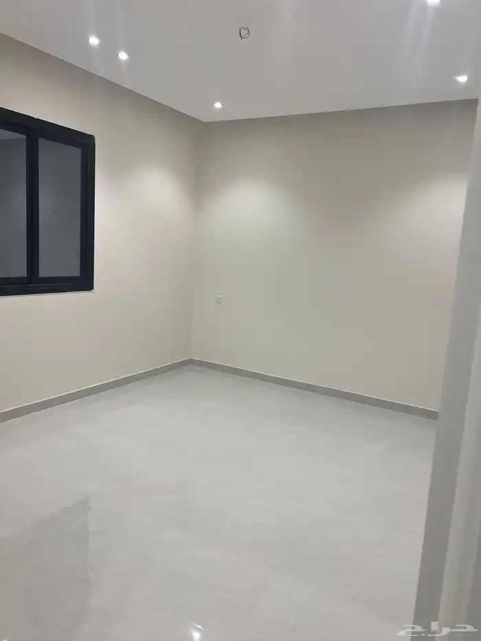 شقق جديدة فاخرة للايجار بحي السكب 10