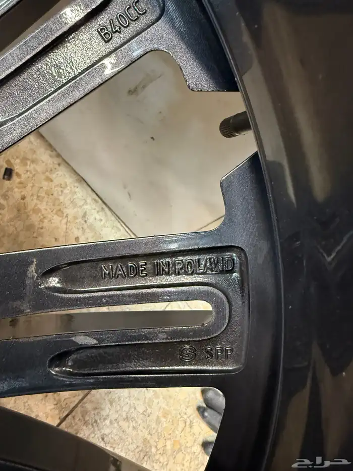 جنوط وكفرات رنج روفر مقاس 23 موديل 2024 4