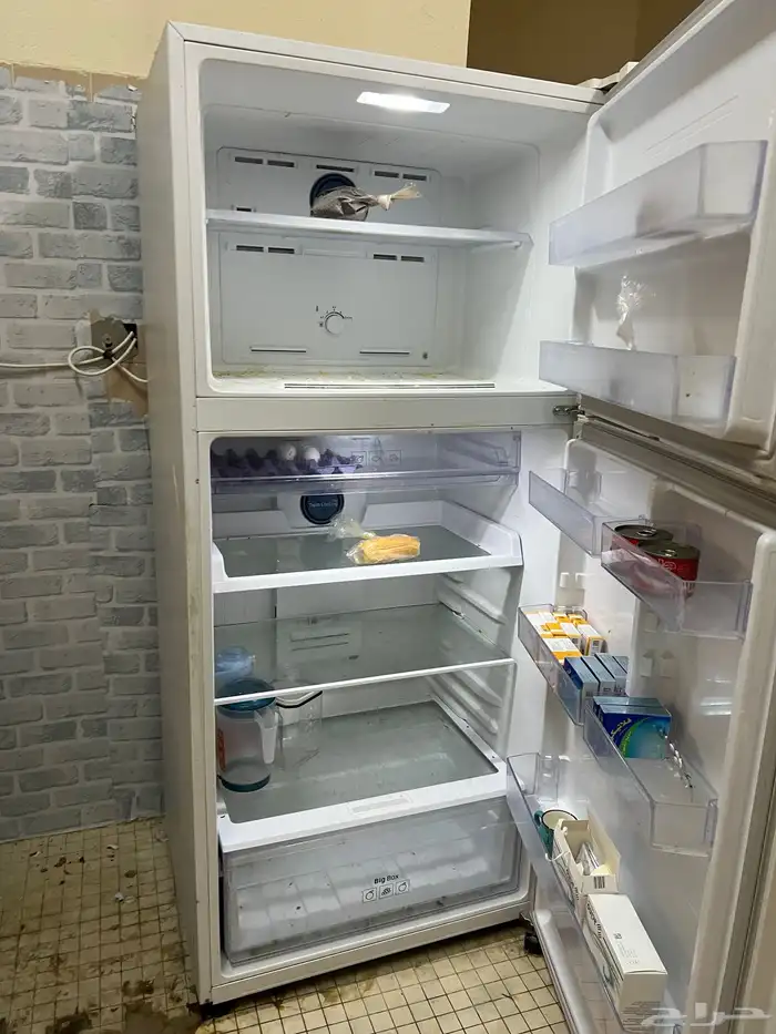 ثلاجة سامسونج بحالة جيدة 1