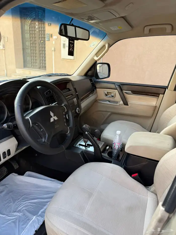 مستبيشي باجيرو 2010 6