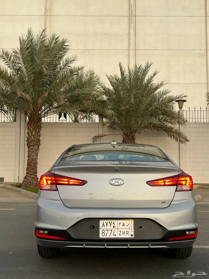 هيونداي لنترا (افانتي) بدي وكاله نظيفه جدا ممشى قليل 10