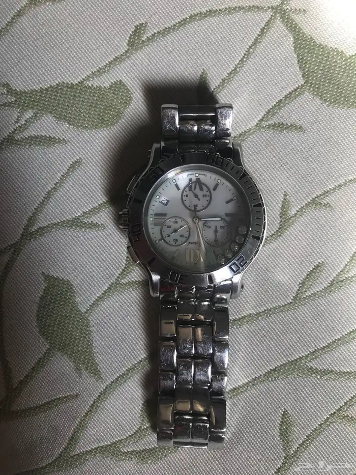 ساعة يد ماركة chopard تقليد 3