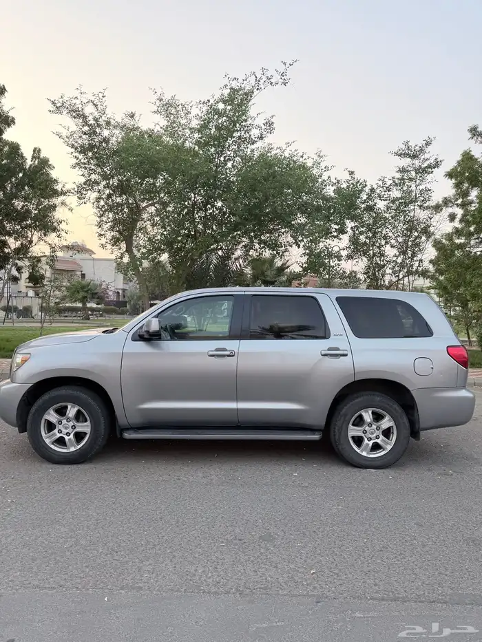 تويوتا سيكويا 2009 7