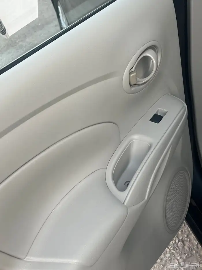 نيسان صني 14