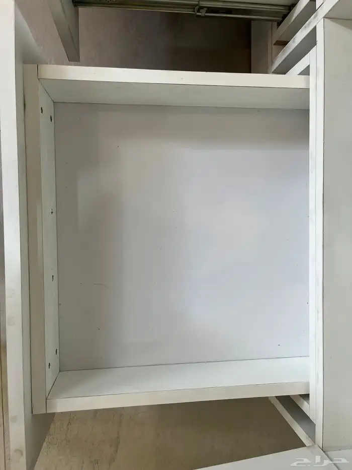 دولاب فخم خشب الماني ابيض لشخصين جديد لا يوجد اضرار 5