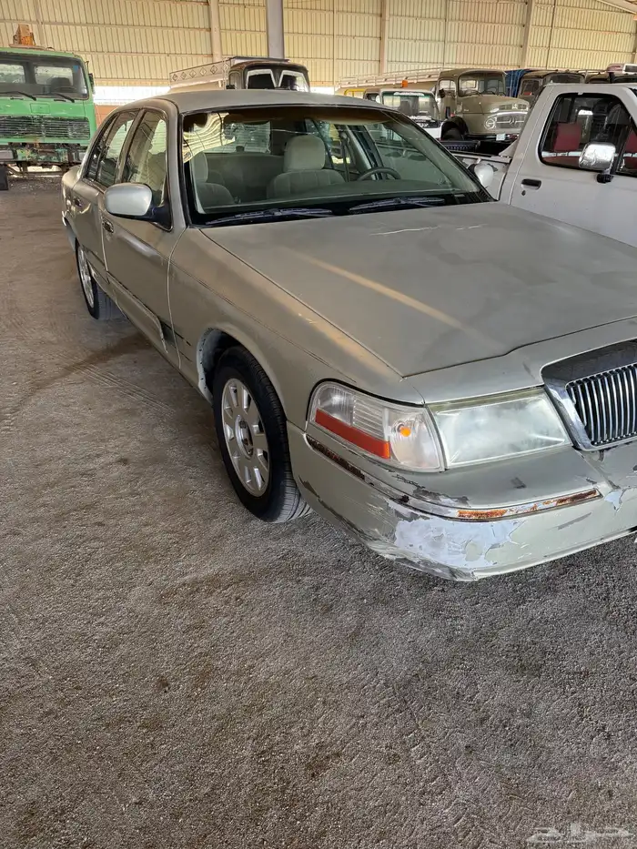 فورد 2005 للبيع جراند ماركيز 0