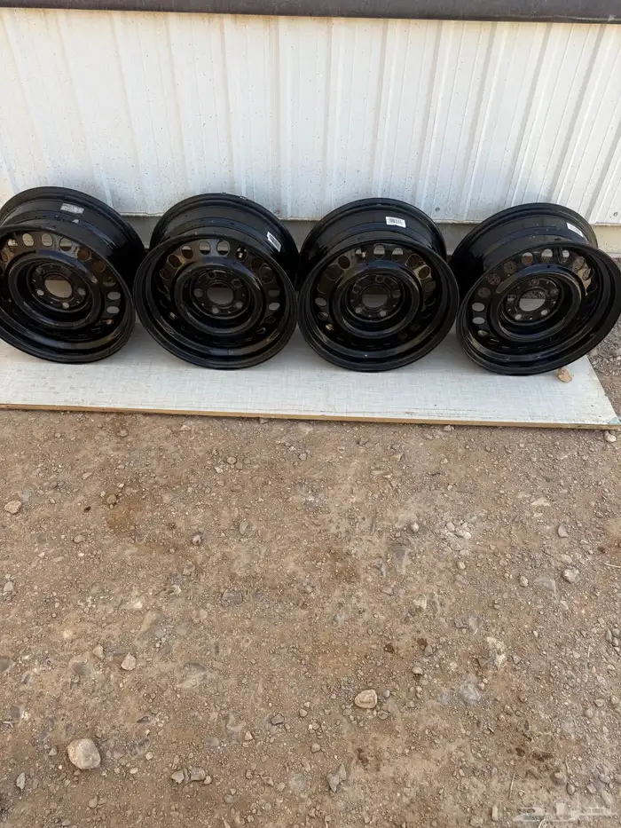 جنوط هايلوكس مرسيدس 0