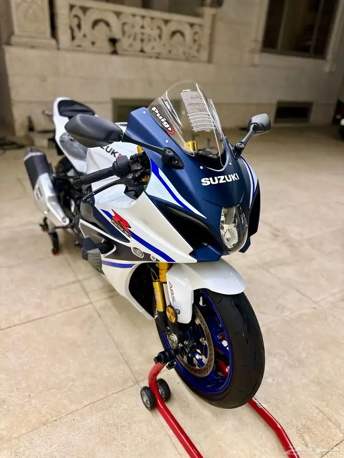 للبيع ريس سزوكي 1000RR باريان 6