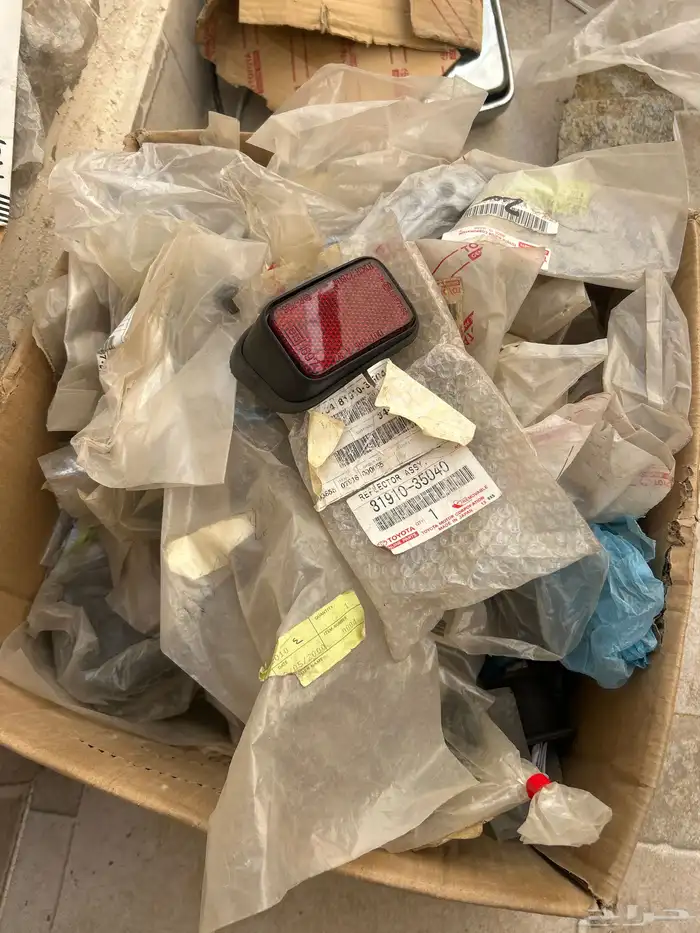 قطع غيار تايوتا قديم واكسسوارات(تم البيع) 9