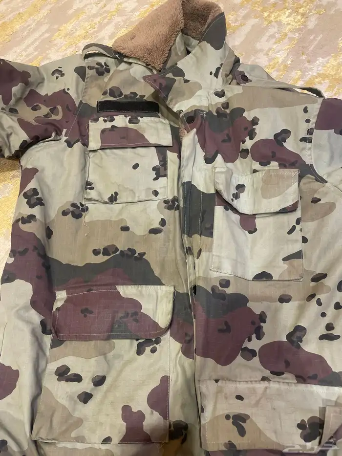 جاكيت الطوارئ القديم بسعر مناسب 0