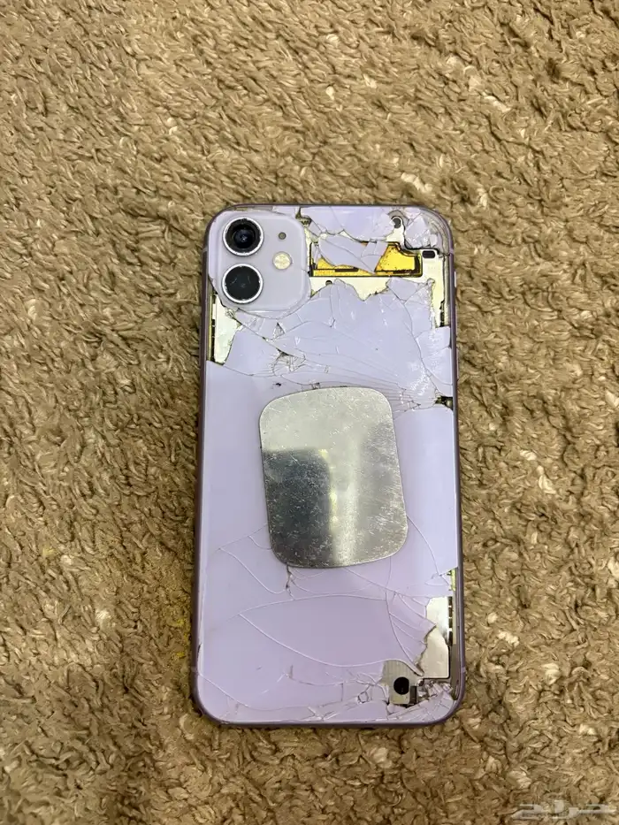 للبيع ايفون 11 6